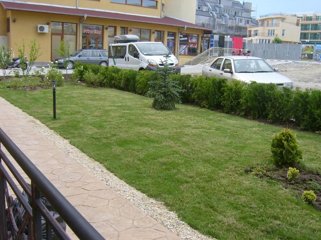 Siana 3 Suits بوموري المظهر الخارجي الصورة